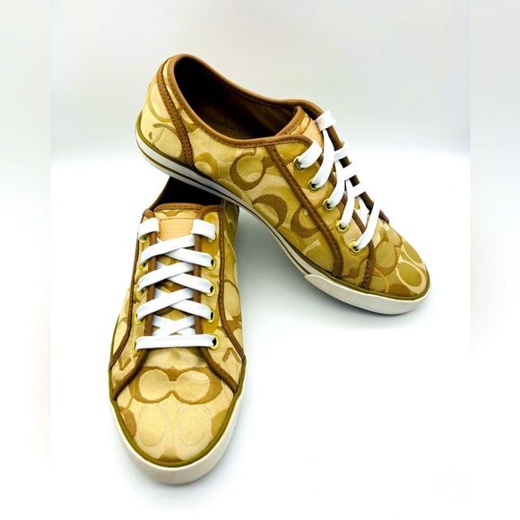 Coach Dee Signature Gold Tennis Sneakers 9B - Picture 1 of 10